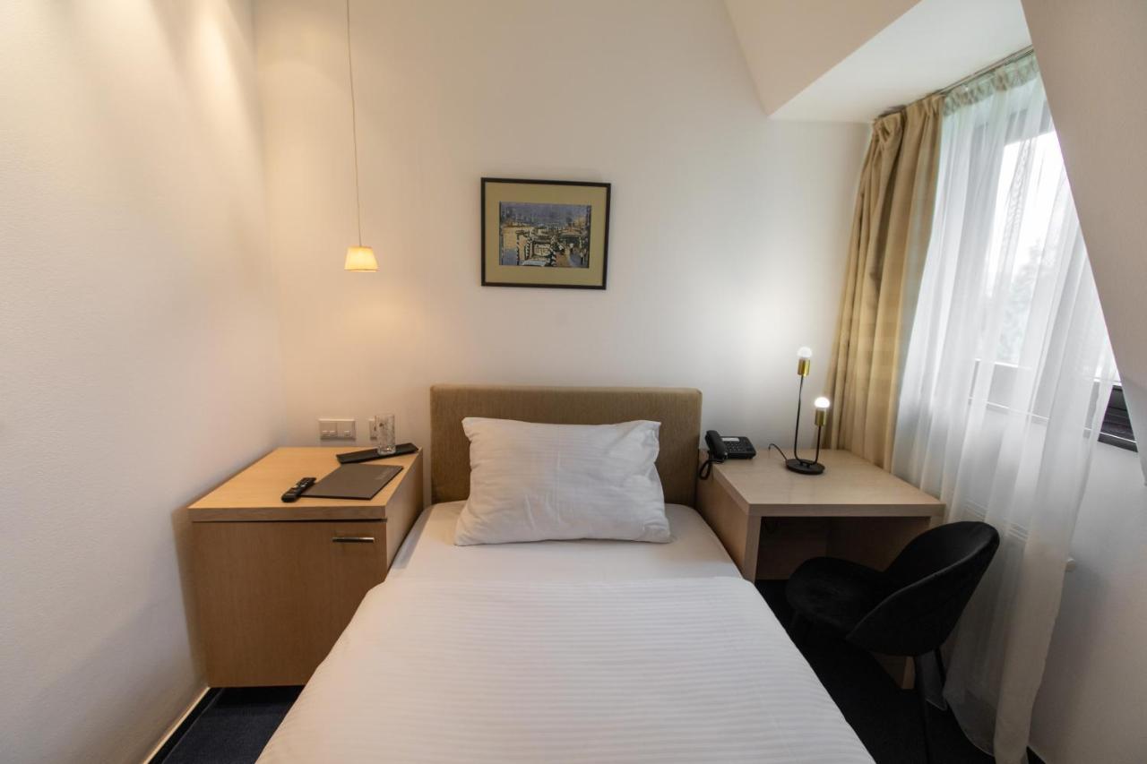Hotel Villa Necas Žilina Exteriér fotografie