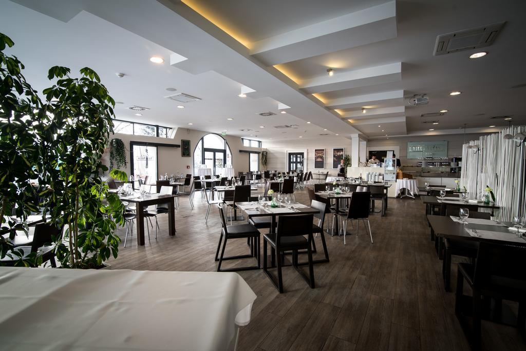 Hotel Villa Necas Žilina Exteriér fotografie